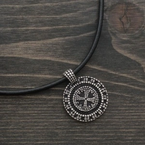 Skull pendant
