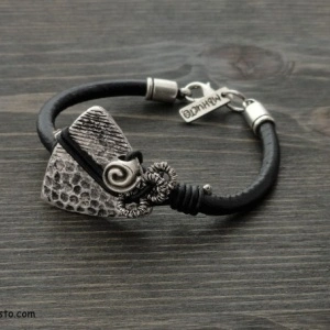 Women's Bracelet, Necklace, Earrings & Ring Set - Img 3