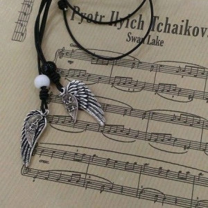 Women's Wings Necklaces Set - Img 2