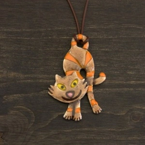Cat pendant