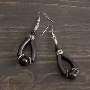 Women's Bracelet, Necklace & Earrings Set - Img 4
