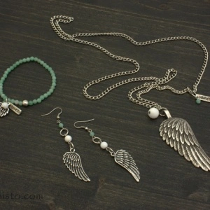 Women's Necklace, Bracelet & Earrings Set