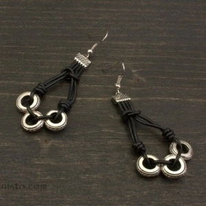 Women's Bracelet, Necklace & Earrings Set - Img 4