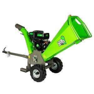 Tocator de crengi Micul Fermier, motor benzina 15 CP, cu carlig de remorcare, 120 mm diametru maxim de taiere, pentru rumegus - Img 1