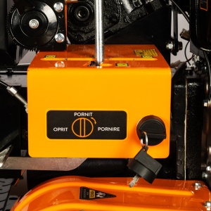 Motocultivator Ride-On Detoolz, 17CP, capacitate cilindrica 530 CC, motor 4 timpi, 4X4, 4 viteze, 2 cutii de viteze, pornire electrica - Img 18
