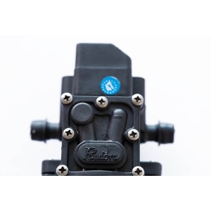 Pressure pump for Pandora hose pump with collar