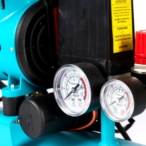 Detoolz compressor 24L oil-free, 1500 W, flow 154L/min, 8 bar, 2 air intakes - Img 15