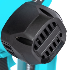 Detoolz 20V cordless mini chainsaw, angled - Img 4