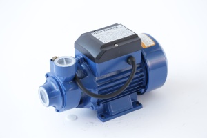 Pompa de suprafata Micul Fermier, 0.37 kW, debit maxim 2100 l/h, inaltime maxima de pompare 35m, corp pompa fonta