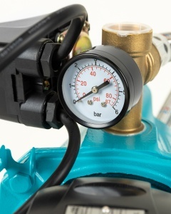 Detoolz 0.9 kW pressure booster, maximum flow rate 3300 l/h, maximum delivery head 45 m, cast iron pump body, 24-litre tank - Img 8