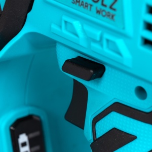Detoolz 20V cordless mini chainsaw, right-hand model - Img 4