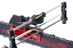 Little Farmer device for sharpening chainsaw chains