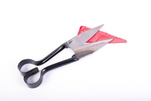 Shears for sheep shearing, colour Black