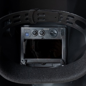 Almaz automatic welding helmet, 100x50mm viewing window, 4 sensors, welding, cutting, grinding - Img 4