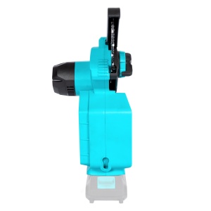 Detoolz 20V cordless mini chainsaw, angled - Img 7