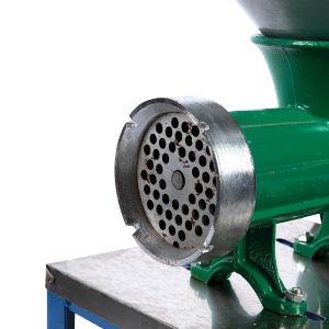 Masina tocat carne Micul Fermier, 750W, capacitate de productie 84 Kg/h, cu suport - Img 7