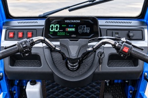 Triciclu electric cu cabina, 2000W, Voltarom SPX4, fara permis, 25Km/h, 72V, 58Ah, autonomie maxim 75Km