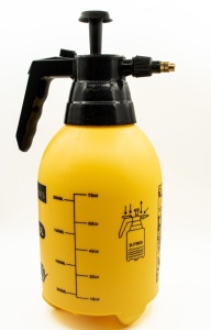 Pulverizator manual 2L cu duză reglabilă, greutate redusă, pentru grădină și uz casnic