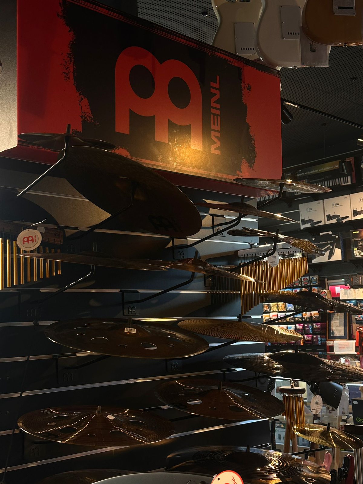 Cinele Meinl – showroom Soundstil Brașov
