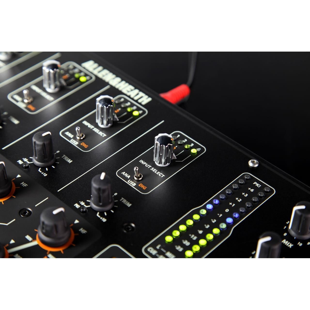 Mixer DJ Allen&Heath Xone: DB2