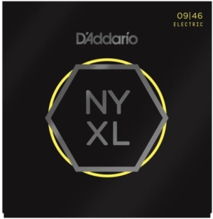 Corzi Chitara Electrica - Super Light Top/Regular Bottom - D'Addario NYXL0946