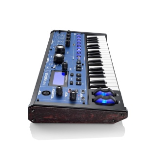 Synthesizer Novation MiniNova – vocoder, USB, sintetizator compact - Img 2