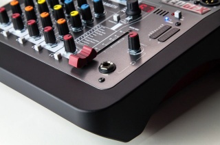 Mixer Allen & Heath ZED-6FX 6 Canale GSPre 61 Efecte - Img 7