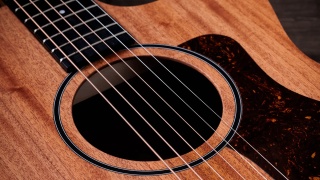 Chitară Acustico-Electrică Taylor 24ce – Grand Auditorium, Mahon Solid, Sapele, Fishman, Cutaway - Img 6