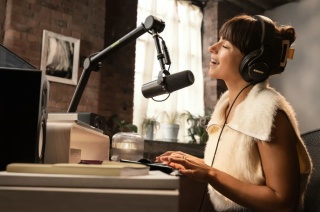 Microfon Studio Dinamic Shure SM7B - Legendă pentru Podcast, Radio & Voce - Img 4