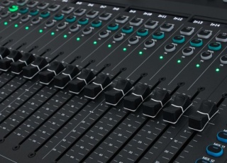 Mixer digital Allen & Heath QU-5 profesional - Img 10