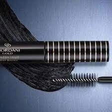 Mascara cu efect de alungire Giordani Gold Incredible Length Potion Black - Img 3