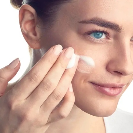Gel spumă de curăţare pentru ten sensibil NovAge Skinrelief - Img 4