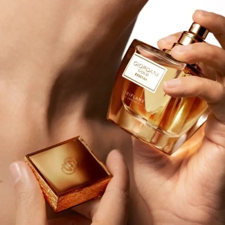 Parfum Giordani Gold Essenza - Img 4