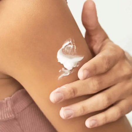 Cremă multifuncţională cu vitamina E şi ulei de canola Essentials - Img 3