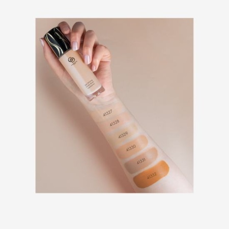 Fond de ten cu ser anti-îmbătrânire Giordani Gold Vanilla Cool - Img 4
