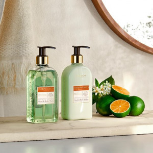 Gel de curăţare pentru mâini & corp cu mandarină verde şi floare de portocal Essense&Co.