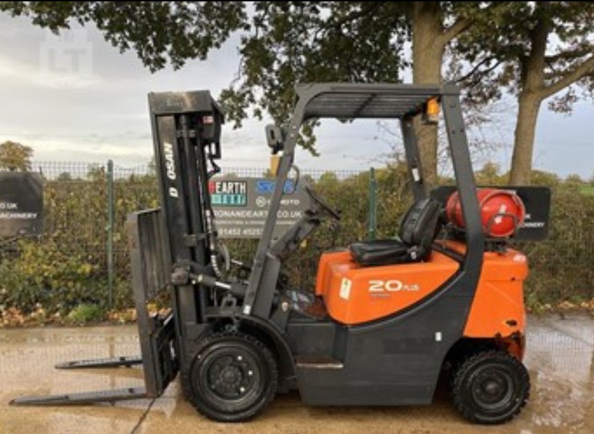 Piese stivuitor DOOSAN G20, G25, G30S – uzură intensă, defecțiuni frecvente și componente greu de găsit