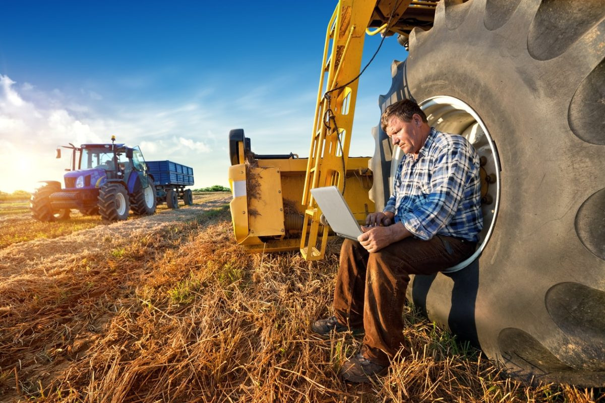 Cum să Întreții și Să Repari Utilajele Agricole