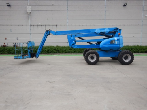 Nacela Manitou 200ATJ Diesel articulata 20 m 2011 - B36345