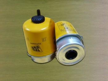 Filtru separator de ulei pentru buldoexcavator 2005-2006 JCB 3CX 4CX