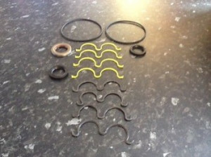 Kit reparare pompa hidraulica pentru buldoecavator JCB