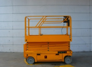 Nacela foarfeca electrica 12m Haulotte Compact 12 - 2022 - Img 3