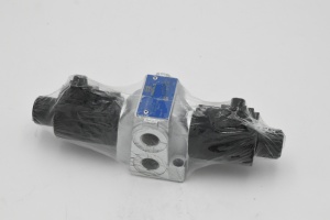 Solenoid Bosch R933002720 - Img 3
