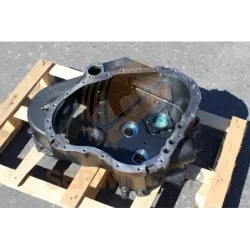 Piesa JCB Gearbox housing - front - Powershift 4 speeds 449/02204