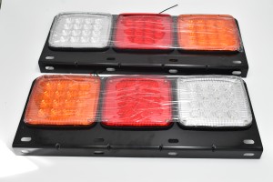 Set lampi spate camion cu LED 550×200 12/24V - Img 5