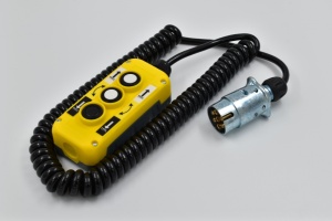 Telecomanda cu 3 butoane pentru lifturi hidraulice Bar Cargolift - Img 5