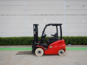 Electrostivuitor Hangcha 2500kg CPD25-AC4 - an 2020 - Img 7