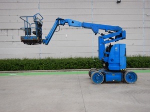 Nacela articulata Jlg E300AJP 11m 2008 - B36096