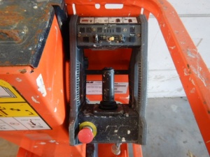 Nacela second cu brat vertical 5.66m Jlg 1230ES - B36935 2014 - Img 4