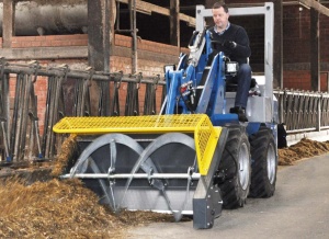 Dispersor hrana animale FA 1200